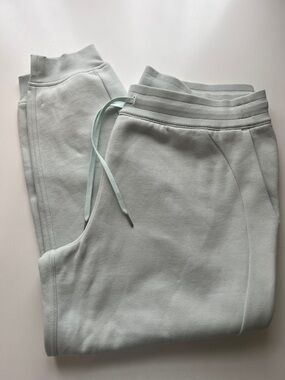 Lululemon jogger